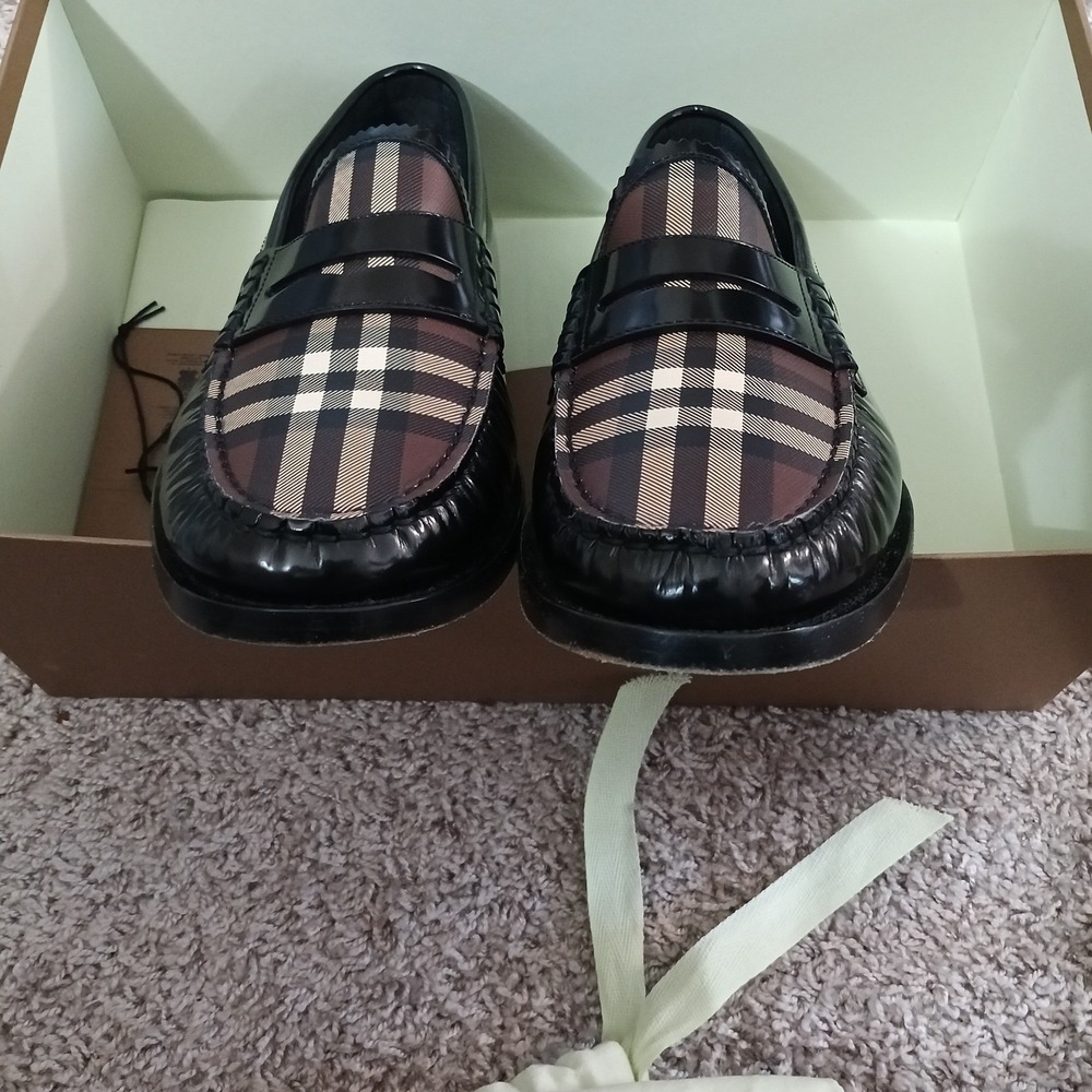 Burberry Shane Loafers Mens 41.5 Black Vintage Check Excellent Penny Leather